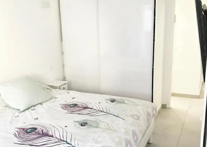 Impeccable 3 Pièces Avec Balcons, La à 50m Juan Les Pins Proche Cannes Appartamento *